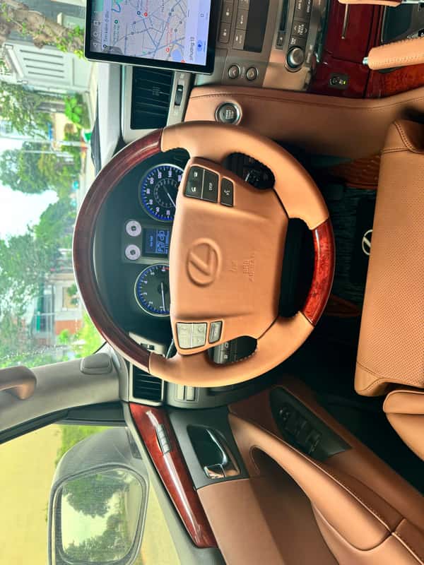Khau da vo lang cho xe Lexus
